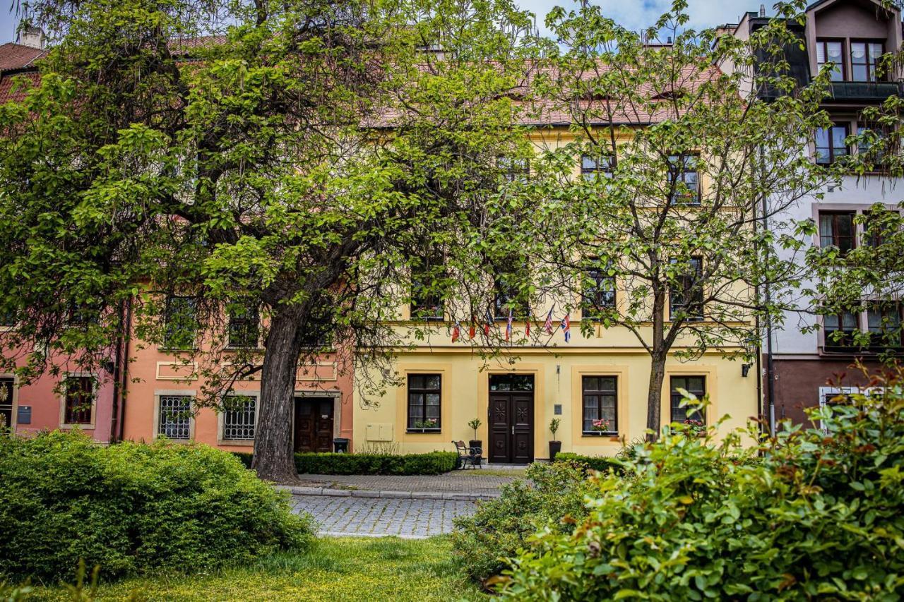 Pension City Plzeň Esterno foto